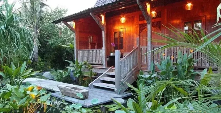 Honeymoon and Couples Workations in a Bali Nomad Villa
