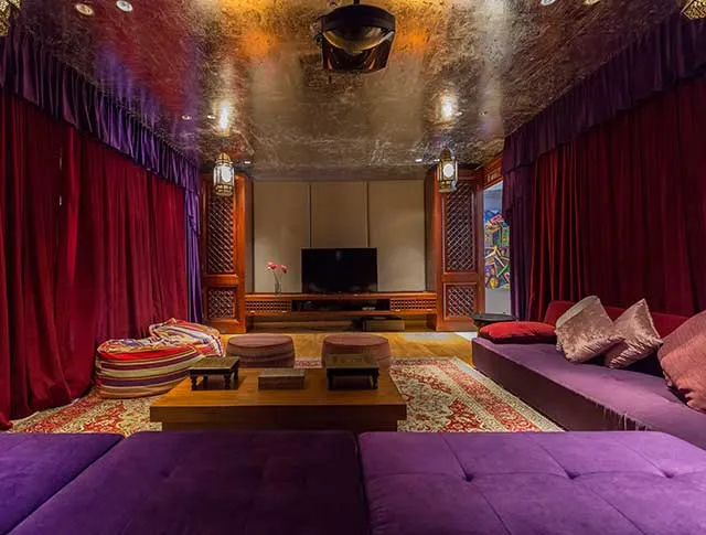 Food, Groceries and Eating Out Around Your Nomad Villa
